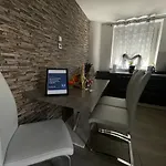 Apartmán Matijas, 3 Bedroom With Terrace And Parking *