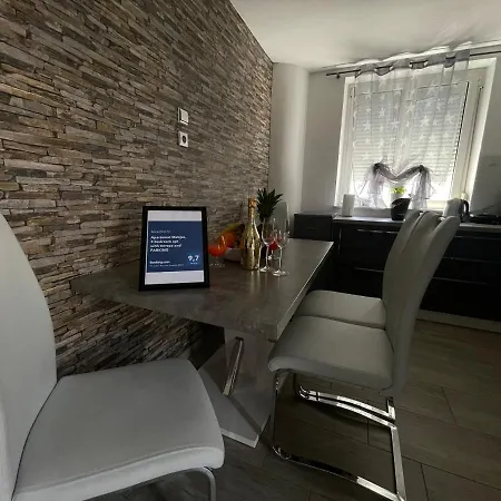 Apartmán Matijas, 3 Bedroom With Terrace And Parking *